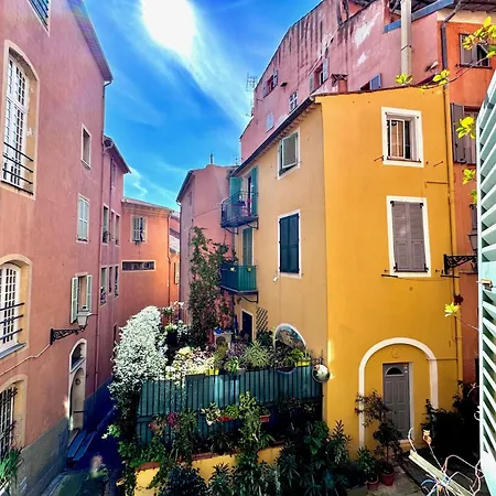 A Ot Cocon Du Senat 2 - Old Town Promenade Des Ang Daire *